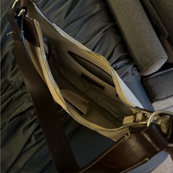 Vintage Dooney & Bourke shoulder handbag - Picture 3 of 3